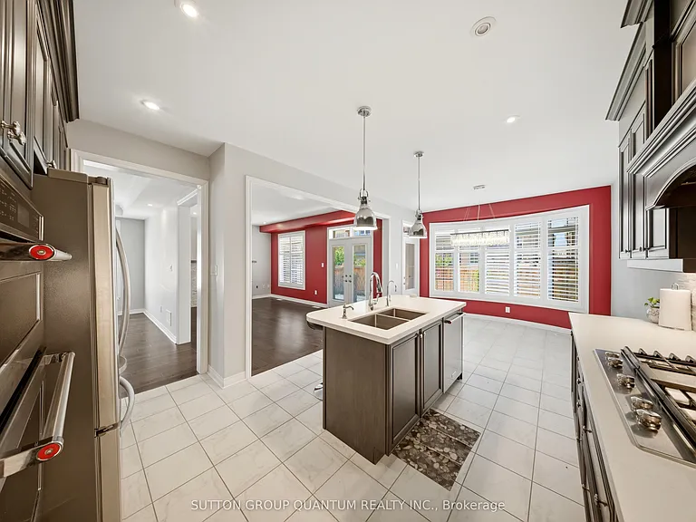3196 Ernest Appelbe Blvd — Photo 19