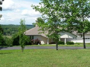 121 Cliffside Dr, Powersite, MO 65731