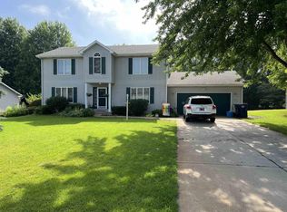 820 Lydia Dr, Warsaw, IN