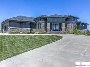 510 S 249th Cir, Waterloo, NE 68069