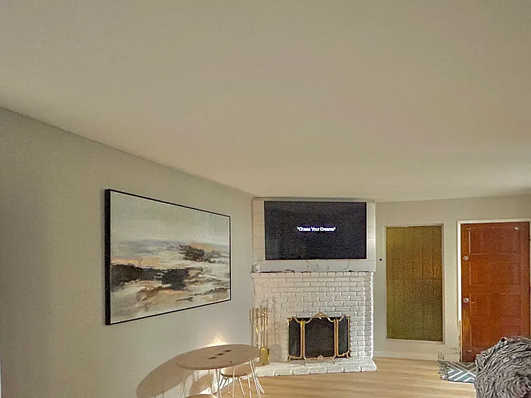 611 Melrose Dr #1 — Photo 2