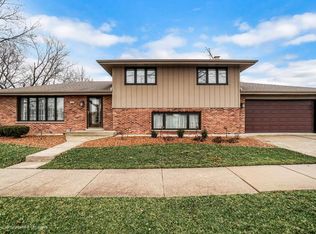 7855 Wheeler Dr, Orland Park, IL 60462