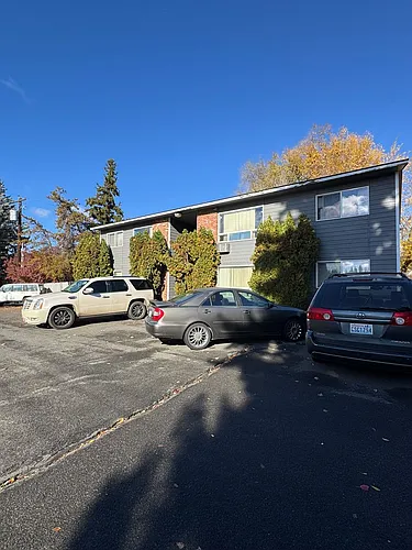 1204 N B St Photo 1
