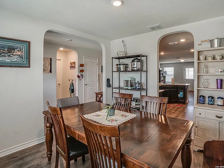 9654 Holly Patch — Photo 4