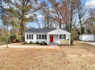 25 Bailey Dr, Newnan, GA 30263