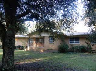 553 Lake Mike Conner Rd, Collins, MS 39428