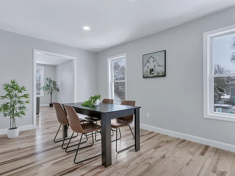 73 Walnut St — Photo 8