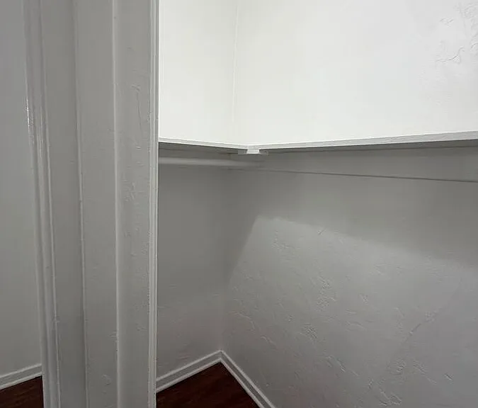 512 N Alexandria Ave #103 — Photo 15