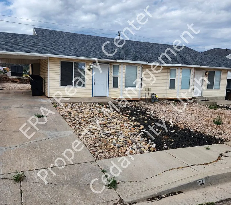 114 W Sunset Dr