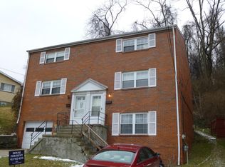 579 Lucia Rd, Pittsburgh, PA 15221