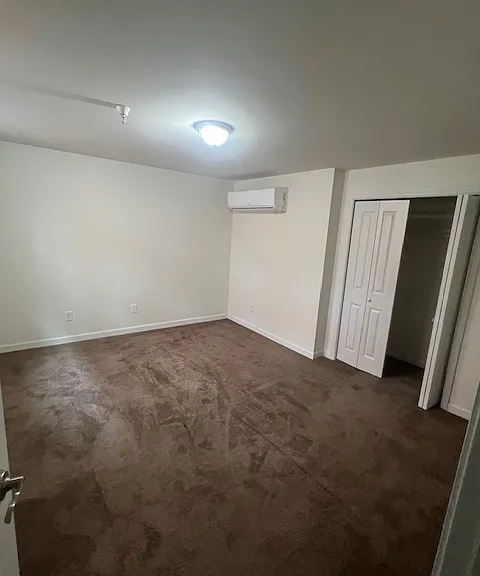 40 S Pearl St #206 — Photo 4