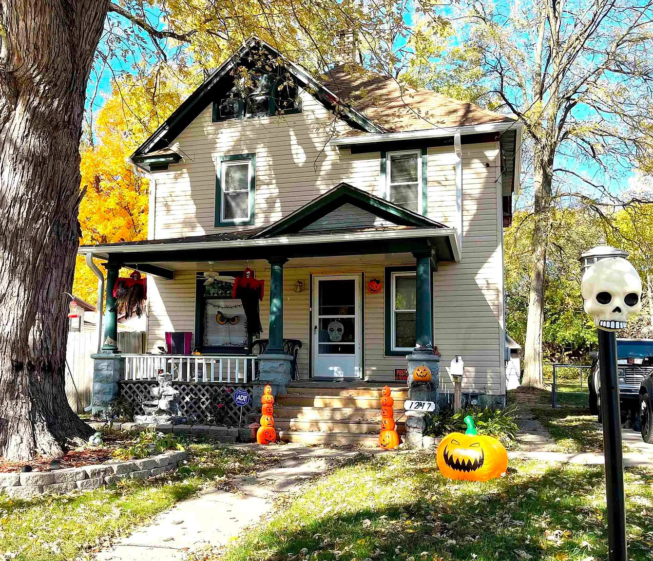 1217 Blaisdell St photo 1