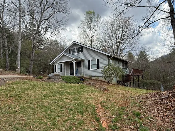 220 Penlands Indian Trl, Hayesville, NC 28904