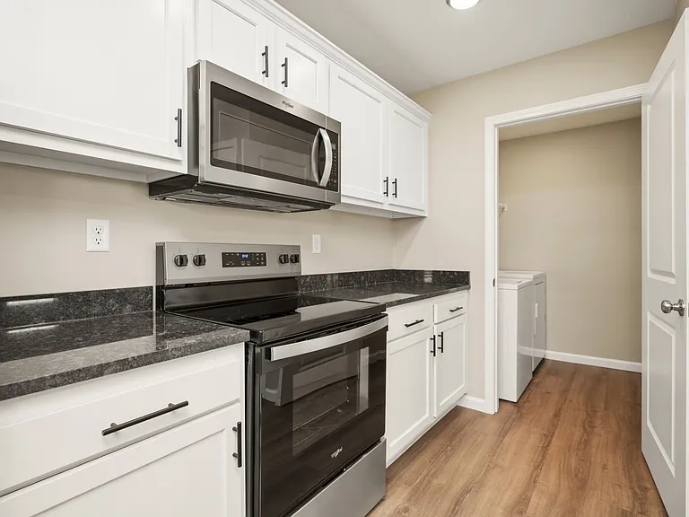 2319 Lantern Ridge Dr #1 — Photo 8