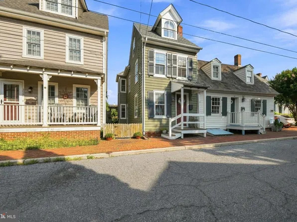 204 S Water St, Chestertown, MD 21620