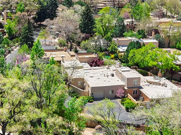 653 Canyon Rd APT 15, Santa Fe, NM 87501