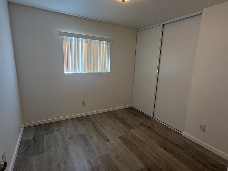 504 E Lexington Ave E #2 — Photo 4