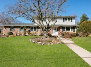 201 Center St, Pearl River, NY 10965