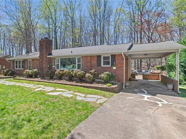 6313 Arden Cir, Clemmons, NC 27012