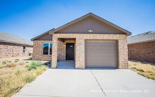 2508 N Avenue O Photo 1