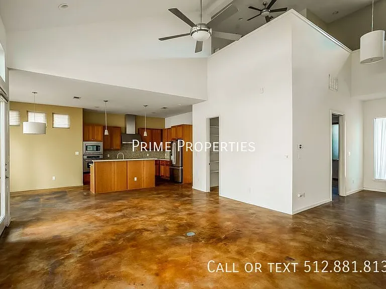 714 W Monroe St #4 — Photo 6