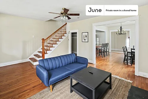 1334 Newton St NE Photo 1