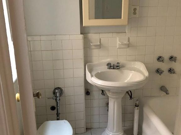 2nd image of 55 Payson Ave #1