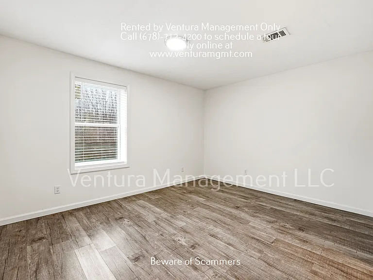 7281 Ashton Ct #C — Photo 12