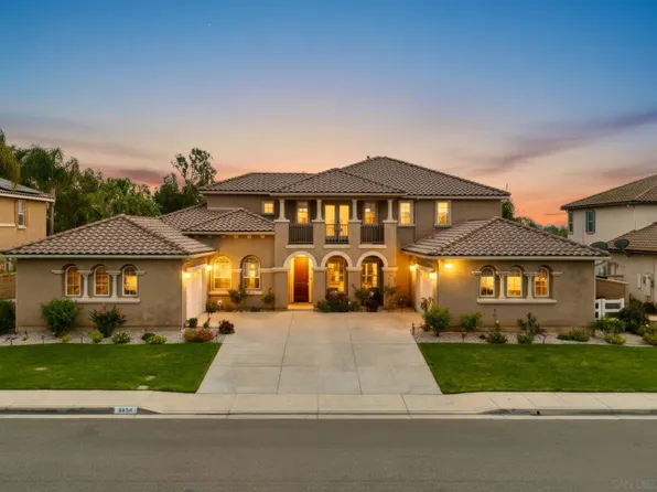 8614 Kendra Ln, Corona, CA 92880