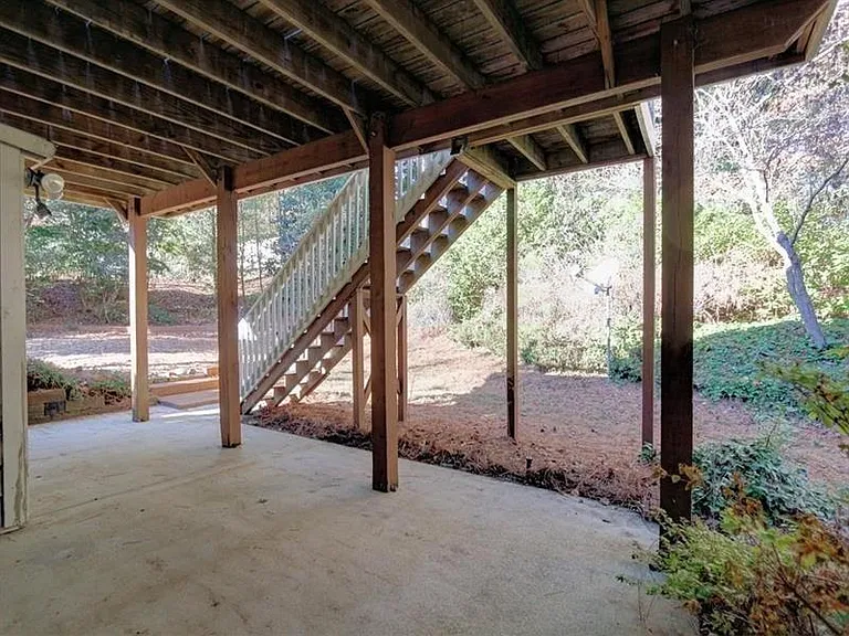 515 Mellbrook Ln — Photo 45