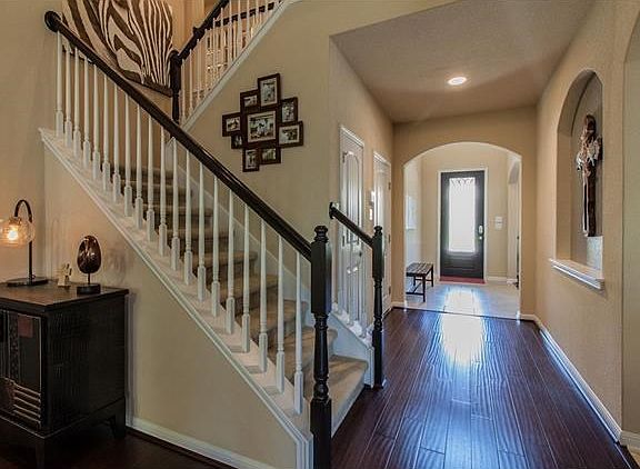 3rd image of 3204 Winged Elm Dr
