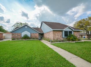 6502 Vialinda Dr, Houston, TX 77083