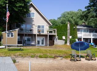2947 Lakeshore Rd, Twin Lake, MI 49457