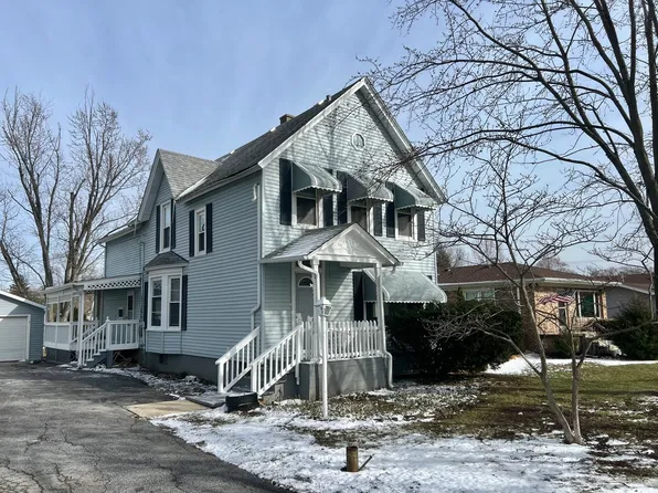 7113 Clarendon Hills Rd, Darien, IL 60561