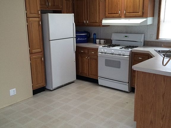 3rd image of 8800 S Harlem Ave Trlr 321