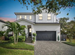 3616 W Renellie Cir, Tampa, FL 33629