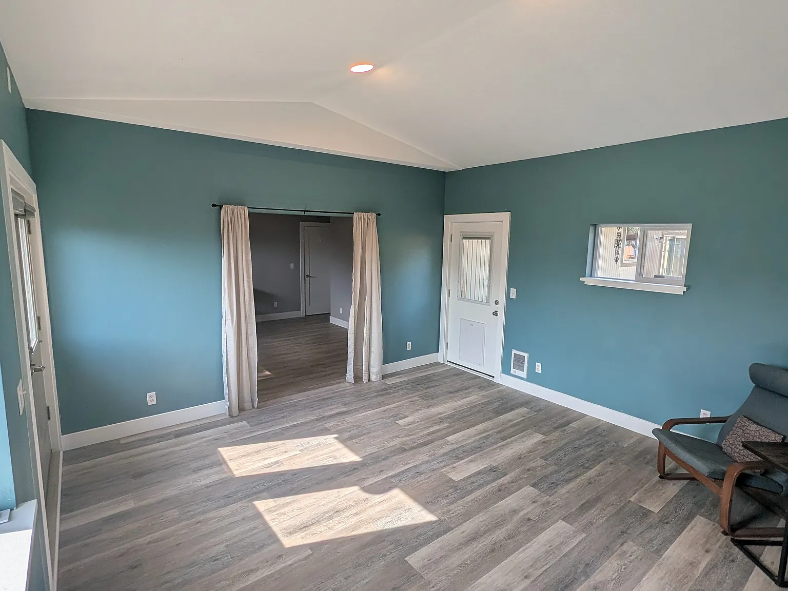 1 bed, 600 sqft, $1,450 — Photo 2