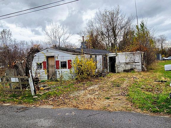3rd image of 1724 Plimpton Ave