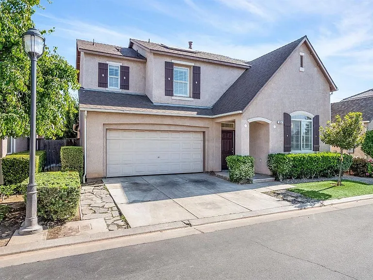 634 W Edinburgh Ln — Photo 21