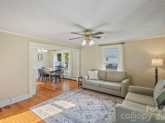 2nd image of 1810 Central Dr