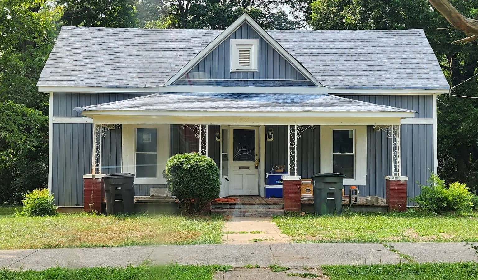 5 bed, 1772 sqft, $1,900 — Photo 1