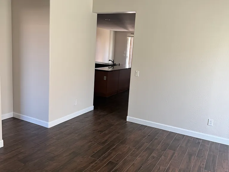 7303 W Donner Dr — Photo 3