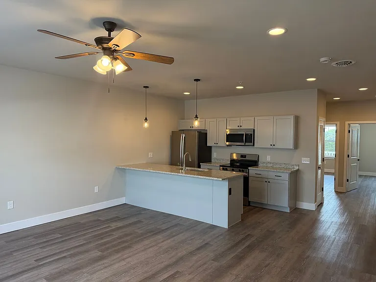 Salem Run Apartments Phase 2 — Photo 97