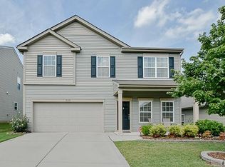 5025 Haven Lodge Rd, Matthews, NC 28104