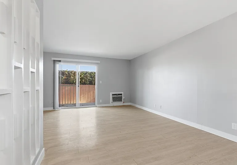 6625 N Standard St — Photo 14