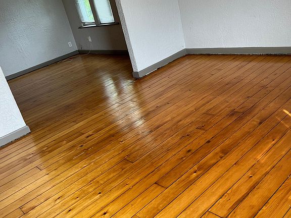 5th image of 169 Greenville Ave Floor 3