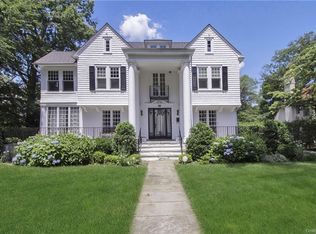 44 Lester Pl, New Rochelle, NY 10804