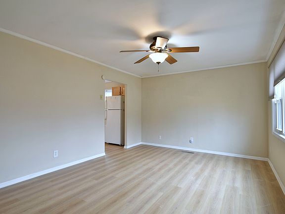 4th image of 904 Westshire Dr