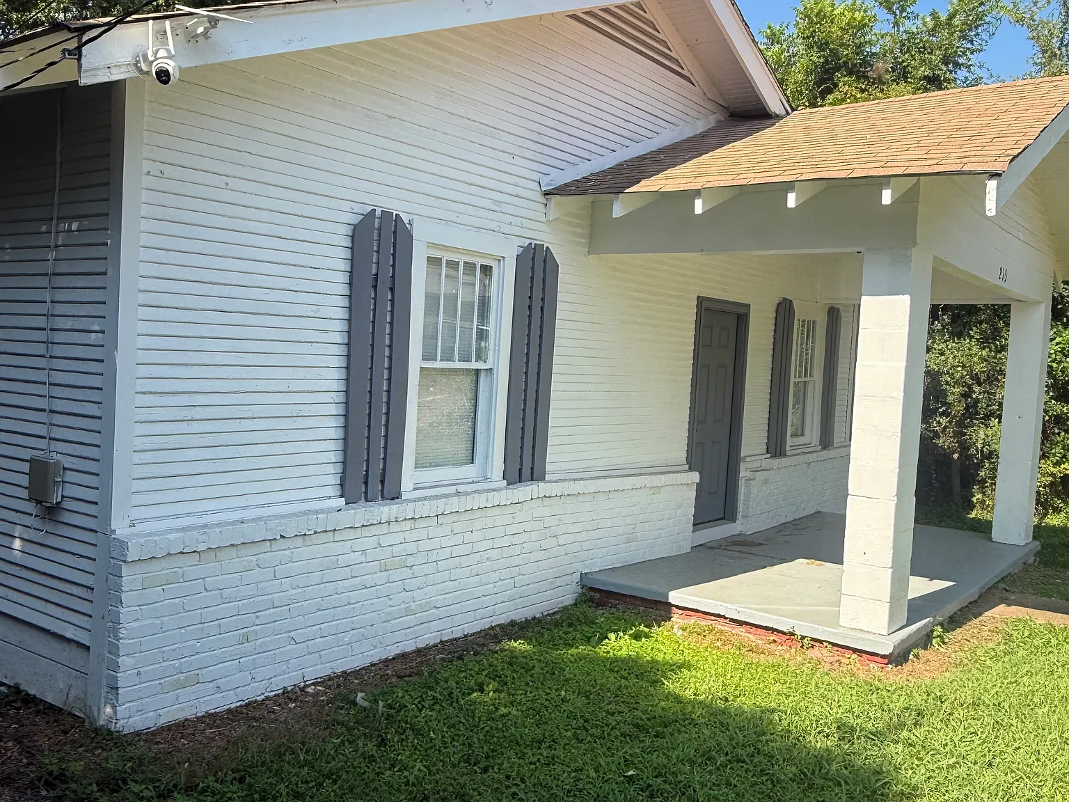 3 bed, 1256 sqft, $1,175 — Photo 2