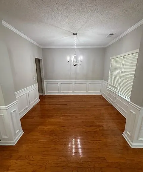 7098 Cavender Dr SW — Photo 3